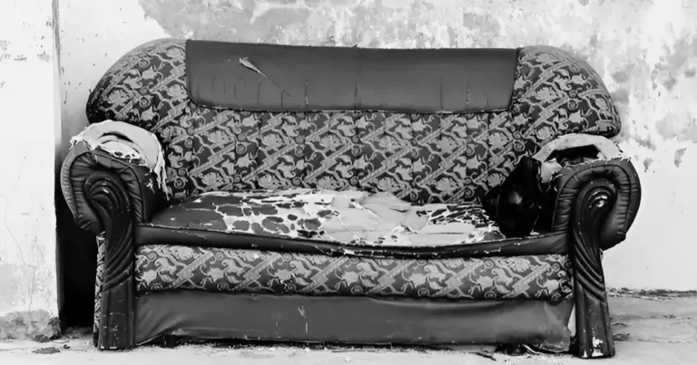 Easy Ways to Get Rid of Old Couch